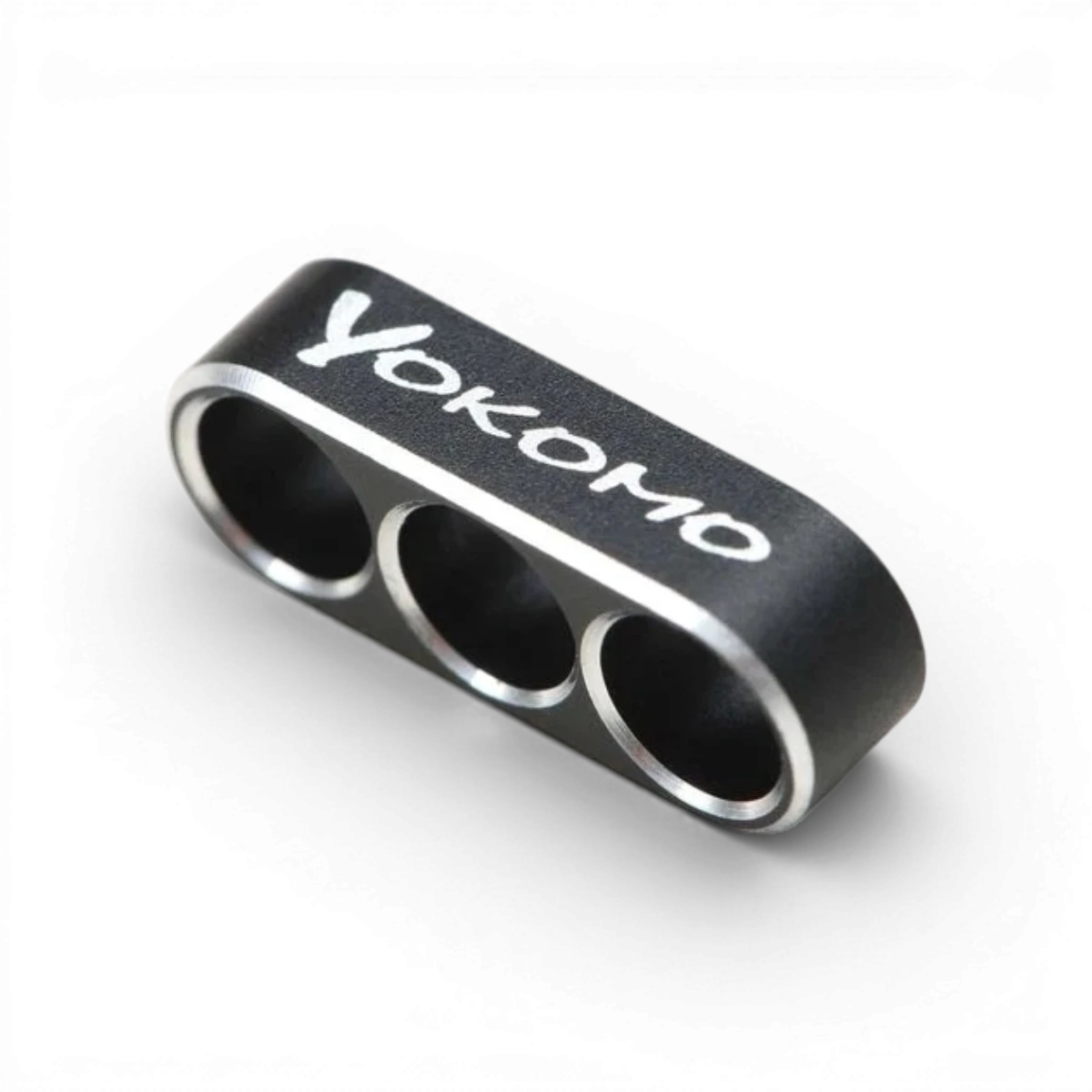 Serre-câbles en aluminium 12AWG avec 3 câbles, de la marque Team Yokomo, pour organiser et sécuriser les câbles électriques.