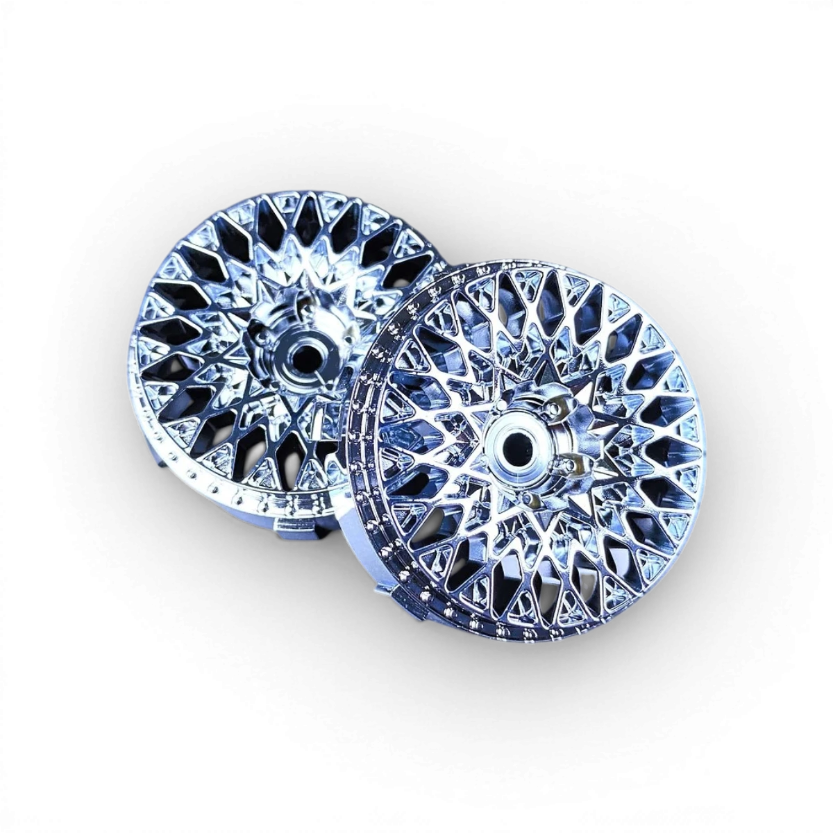 Centre de roue Tetsujin Super RIM GranSeeker Chrome, finition chromée pour roues de vélo ou moto.