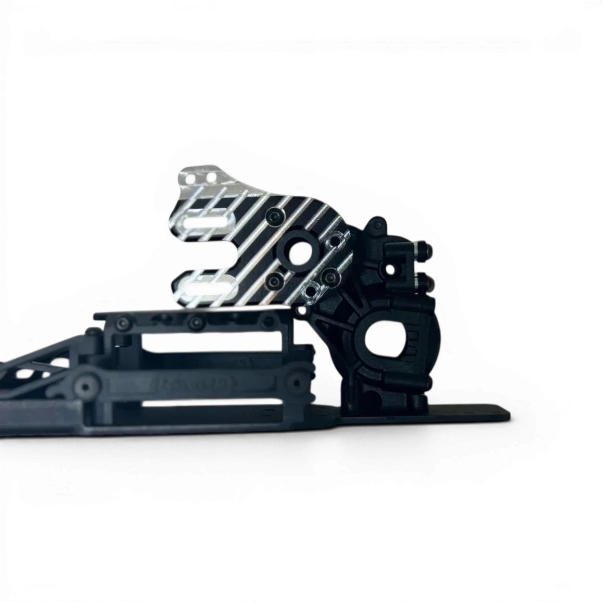 Support moteur en aluminium RDX pour moteur 380, conçu par Addiction RC Design, visible avec fixation solide et finition en aluminium.