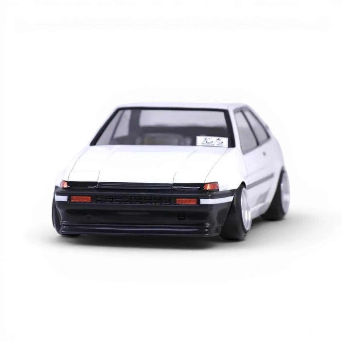 Modèle de voiture Toyota AE86 Trueno 2 portes de Pandora RC, carrosserie miniature réaliste et détaillée.