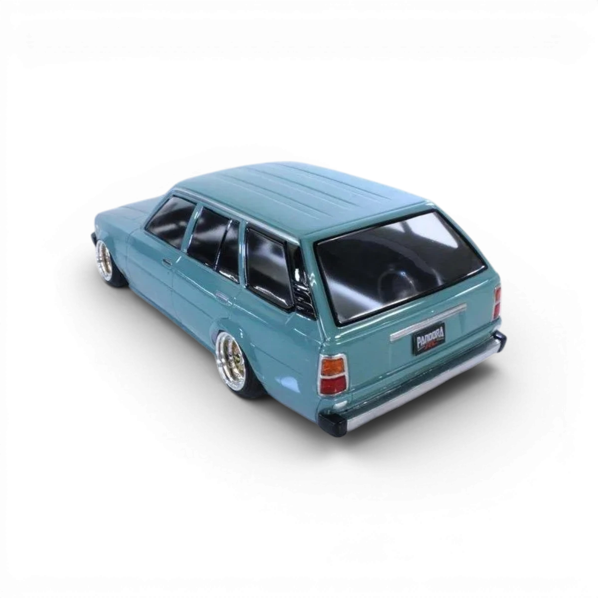 Carrosserie de la Toyota Corolla Van KE70 de Pandora RC, modèle réduit pour drone ou voiture radiocommandée, vue en gros plan.