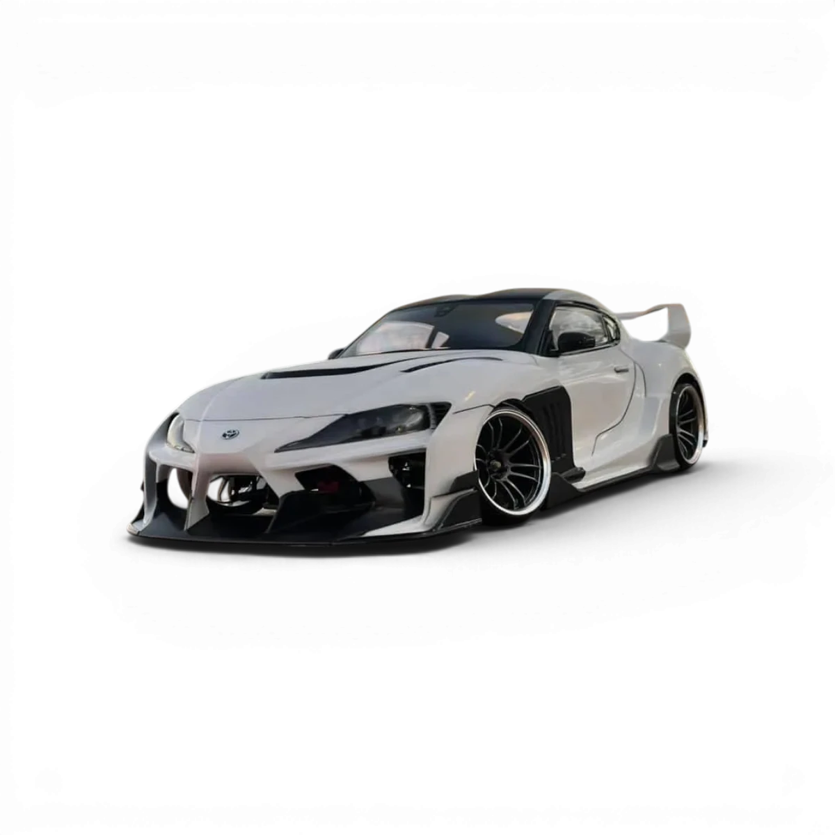 Carrosserie Toyota Supra GR Hycade 260mm standard de Addiction RC Design, vue de face avec détails de la carrosserie.