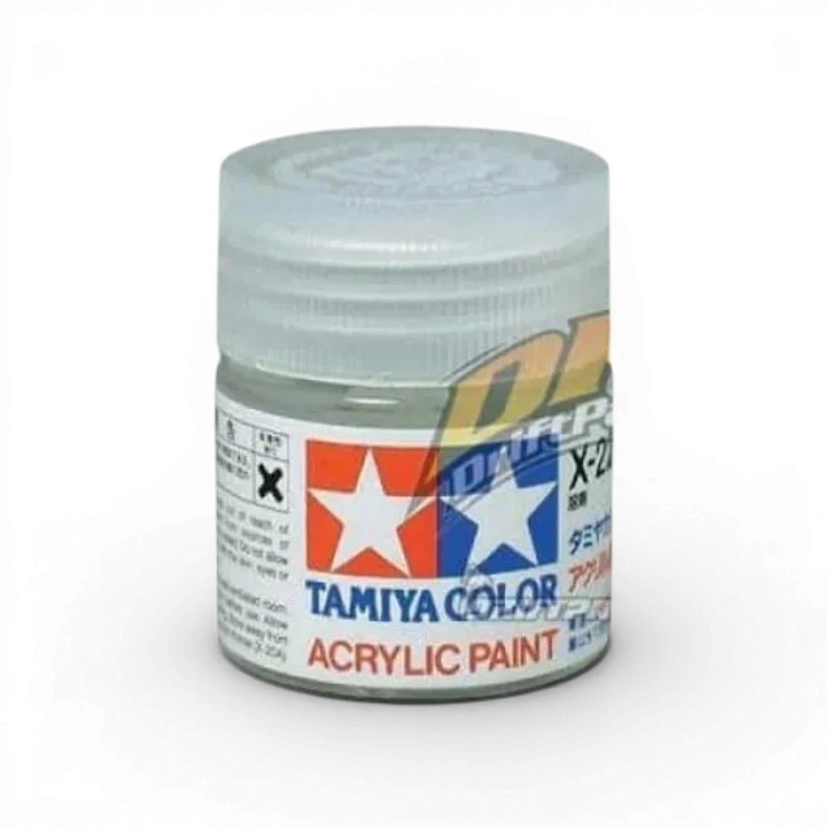 Vernis X22 de Tamiya, peinture transparente pour modèles, appliqué sur une surface en plastique, finition brillante.