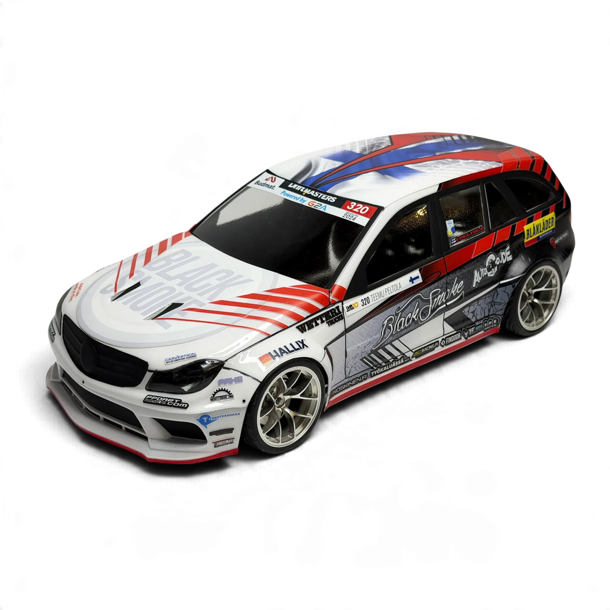 Carrosserie Mercedes C-Class W203.5 Black Smoke Racing pour voiture RC, vue frontale, fabriquée par Aplastics RC.