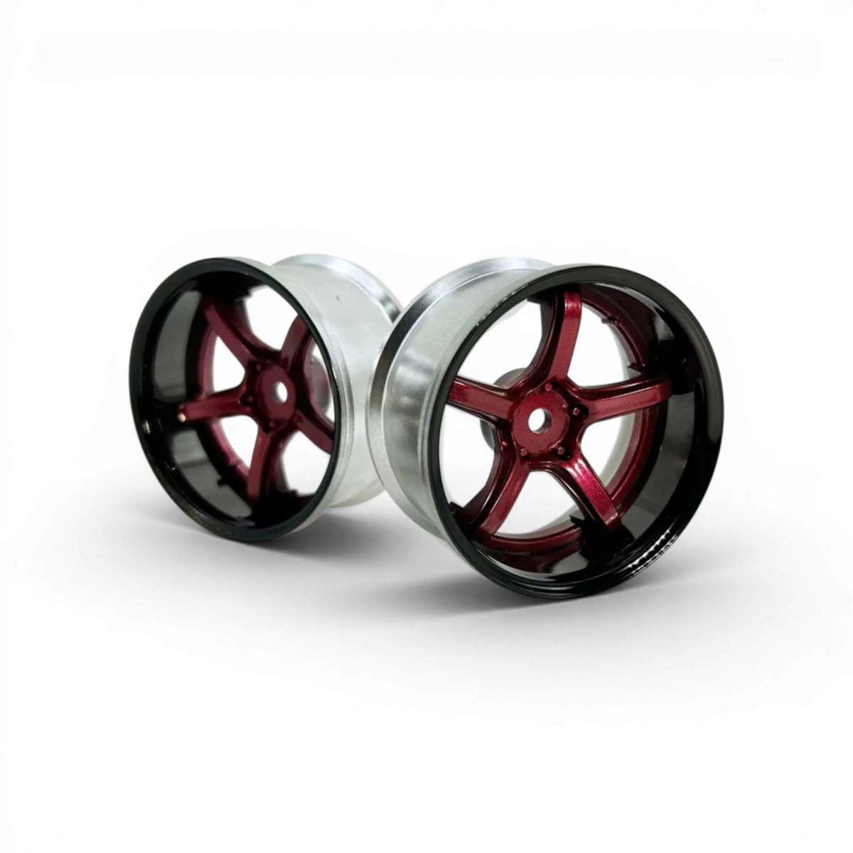 Jantes Work Emotion T5R Offset 6 en rouge candy et noir, conçues par Custom Lab's, visibles sur cette image.