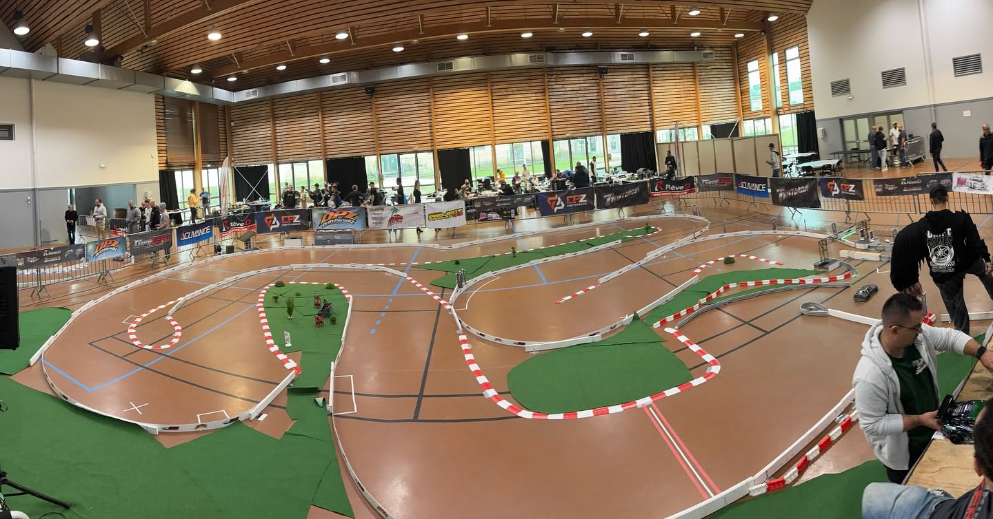Quelle taille de circuit faut-il pour faire du RC Drift ?