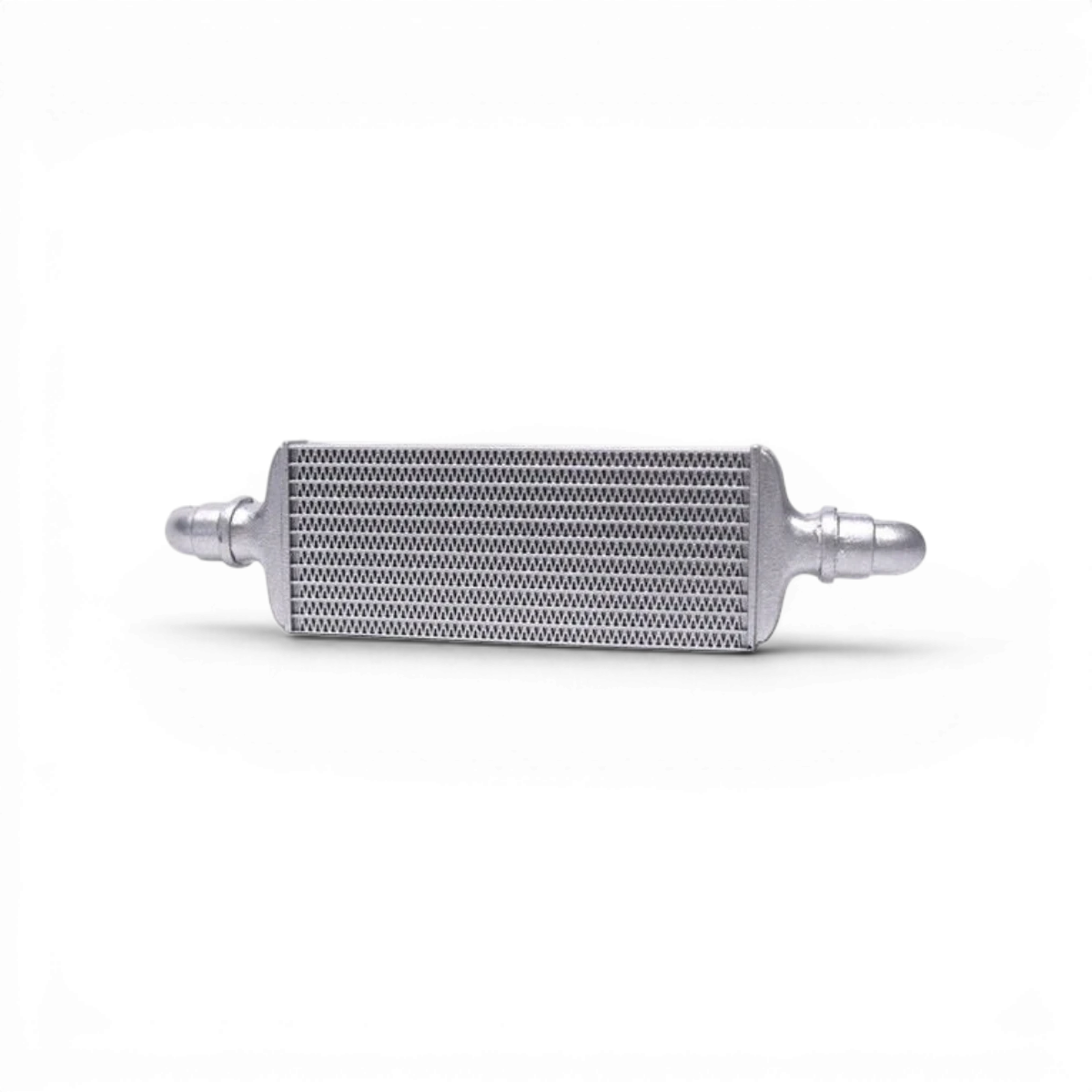 Grand intercooler personnalisé de la marque Src Sideways RC, avec éléments de refroidissement visibles et finition robuste.