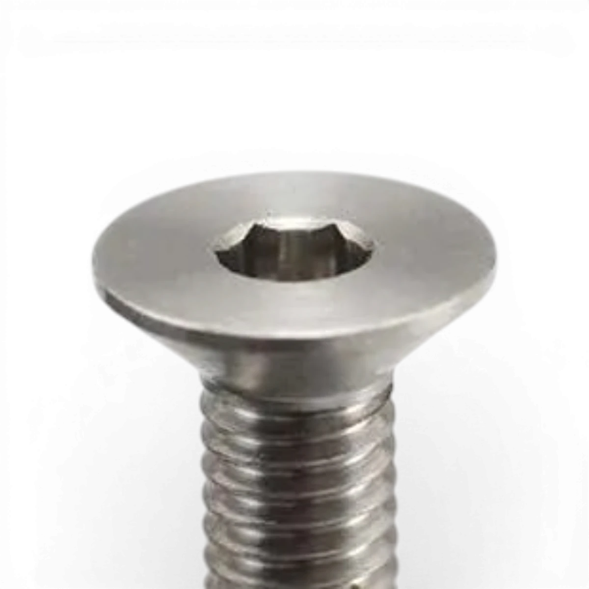 Vis titane usinée 3x10 mm à tête plate haute précision, pièce détachée pour modélisme de la marque Team Yokomo.