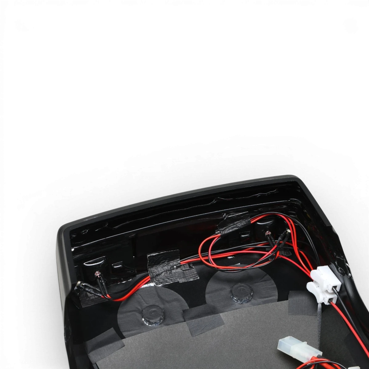 Kit LED pour Toyota AE86 Trueno 2 portes de la marque Team Yokomo, composants lumineux pour personnalisation.