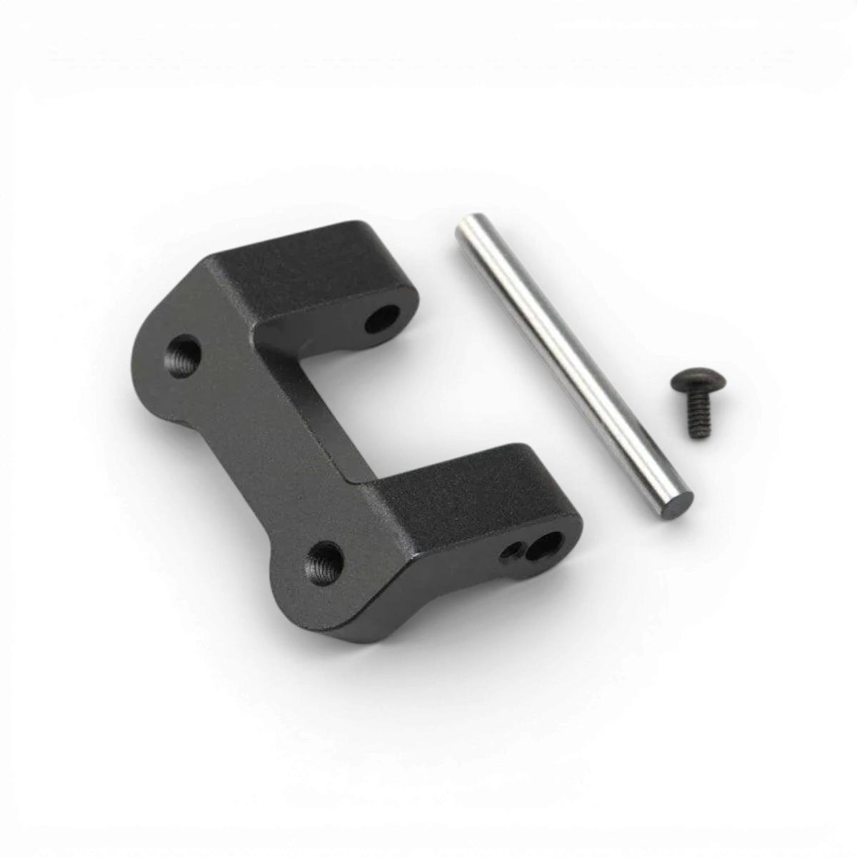 Adaptateur arrière platine supérieur en aluminium pour YD2ZX, pièce détachée Team Yokomo, visible sur l'image.