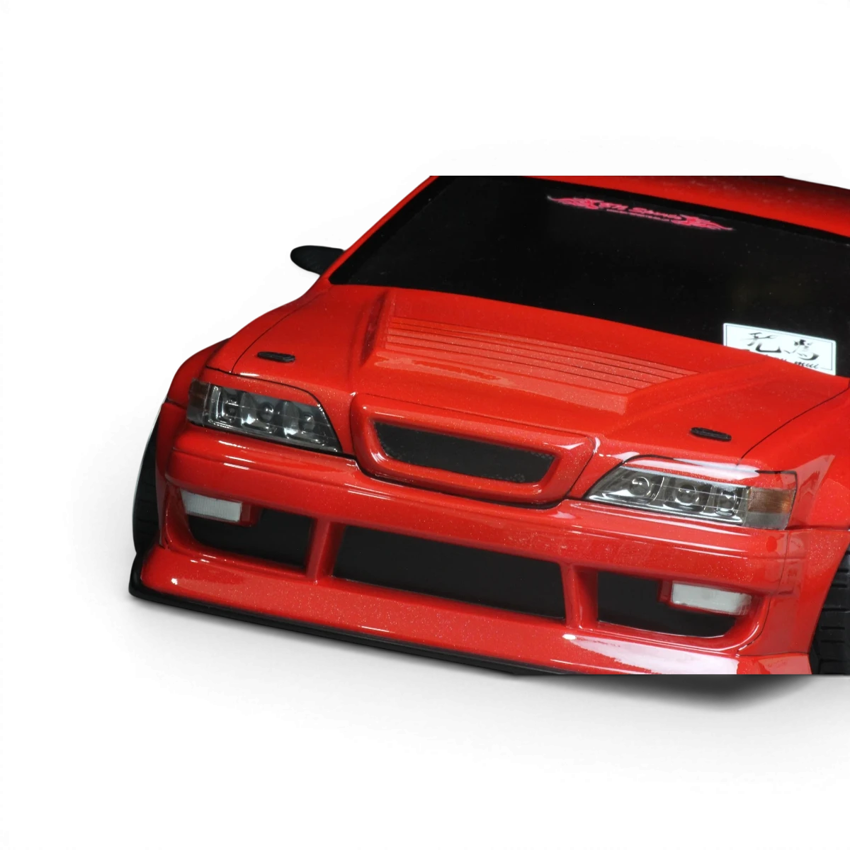Carrosserie Toyota Cresta JZX100 BLS BN-Sports de Pandora RC pour voiture radiocommandée, vue de face.