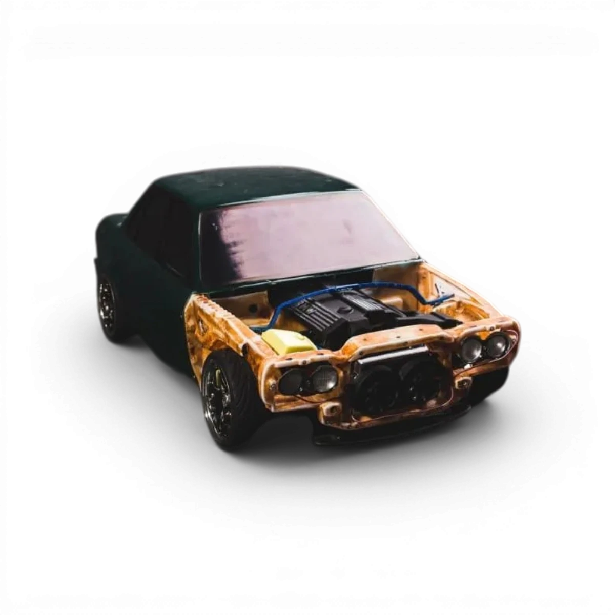 E30 espace baie moteur pour carrosserie Aplastics RC, pièce de rechange pour voiture de modélisme, vue de l'espace moteur.