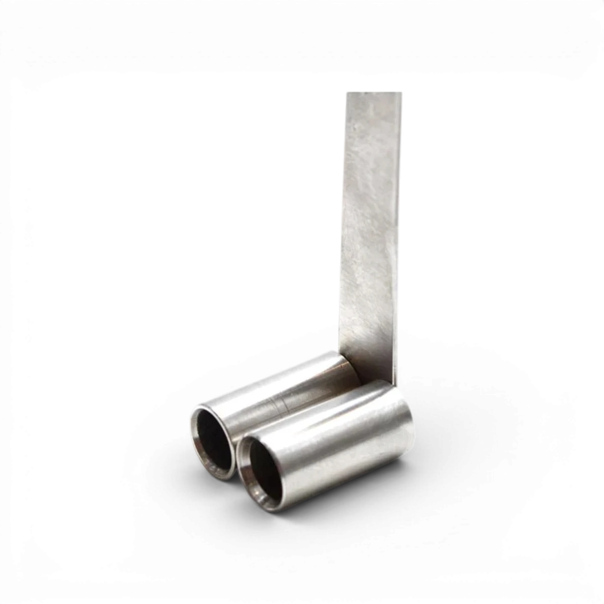 Silencieux d'échappement personnalisé DS-2 de la marque Src Sideways RC, avec détails en métal et finition soignée.