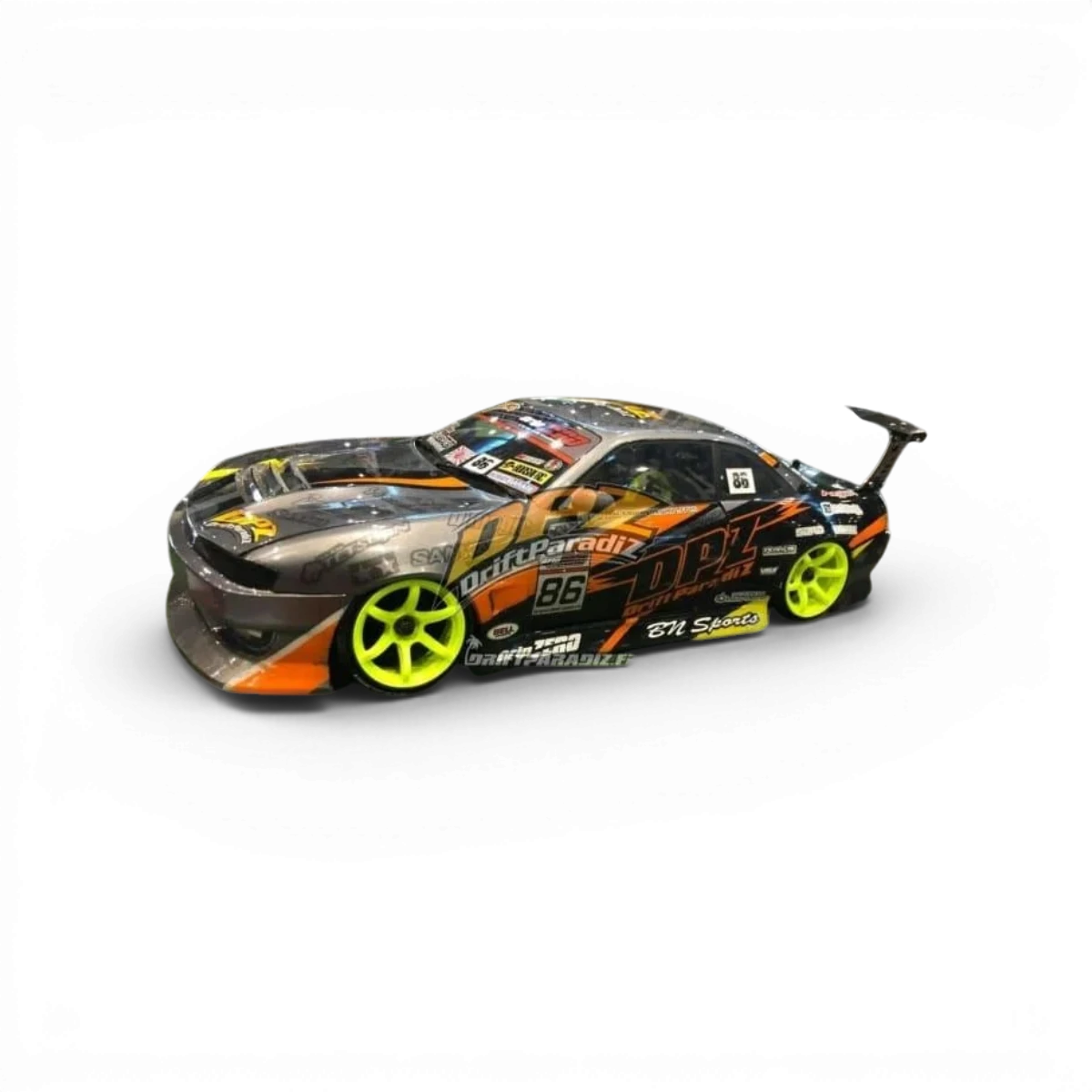 Jantes en alliage 6 branches haute traction en jaune fluo pour voitures RC, de la marque Team Yokomo.
