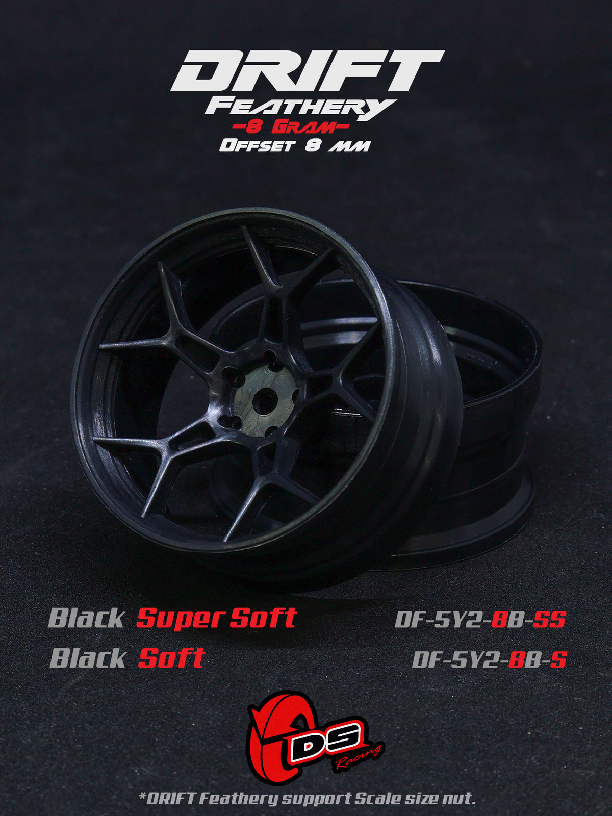 Jantes drift Feathery DS Racing noires, 2 pièces, super soft, +8mm, pour voitures RC, montées sur un véhicule de course.