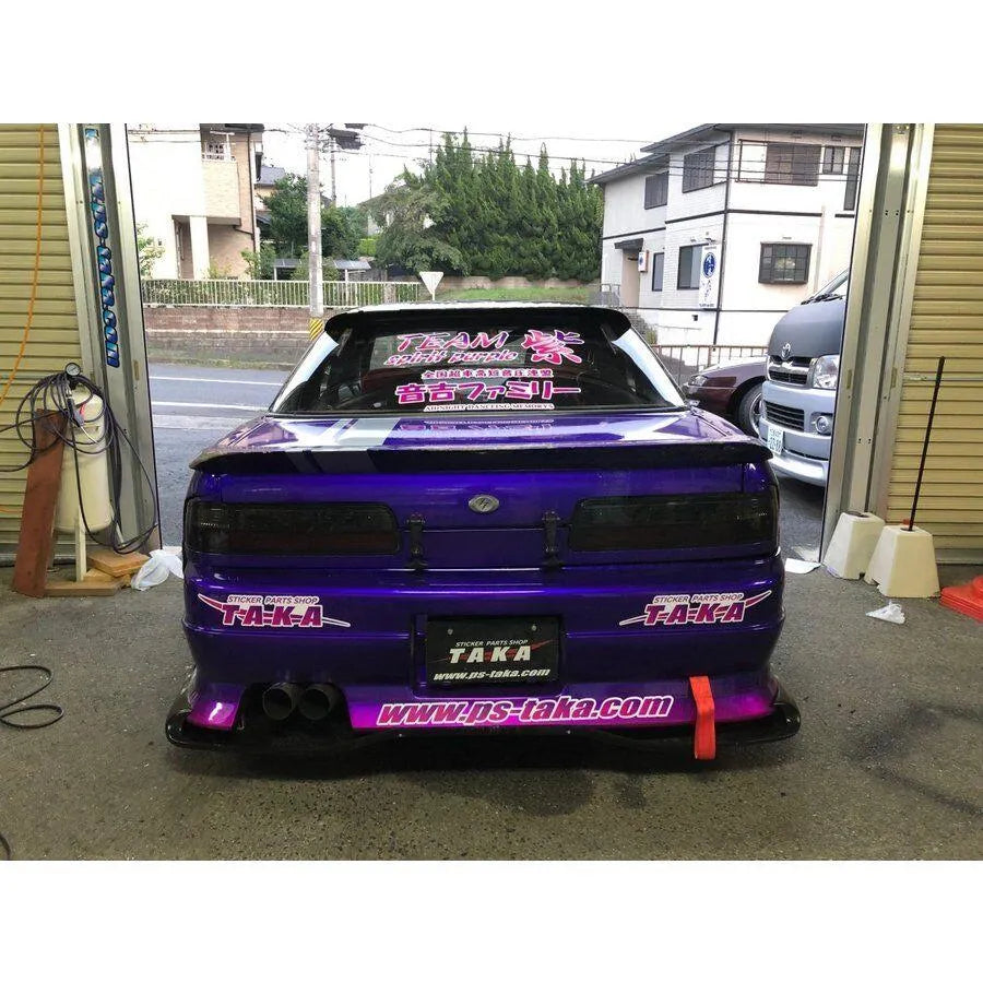 Kit de décoration personnalisé Fujio Meihan 2019 pour Nissan Silvia S13, par PS-Taka, avec détails de design sur la voiture.