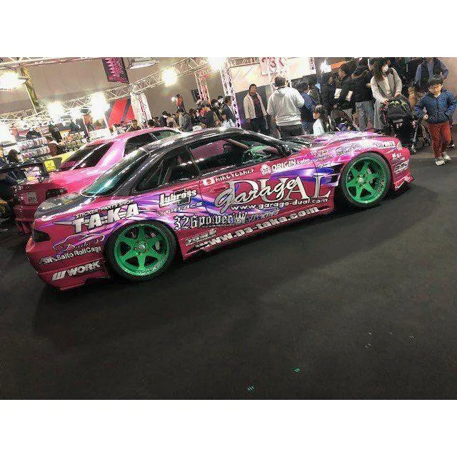 Kit décoration pour garage sur Nissan Silvia S14 Fujita, personnalisé par PS-Taka, comprenant éléments de décoration pour voiture.
