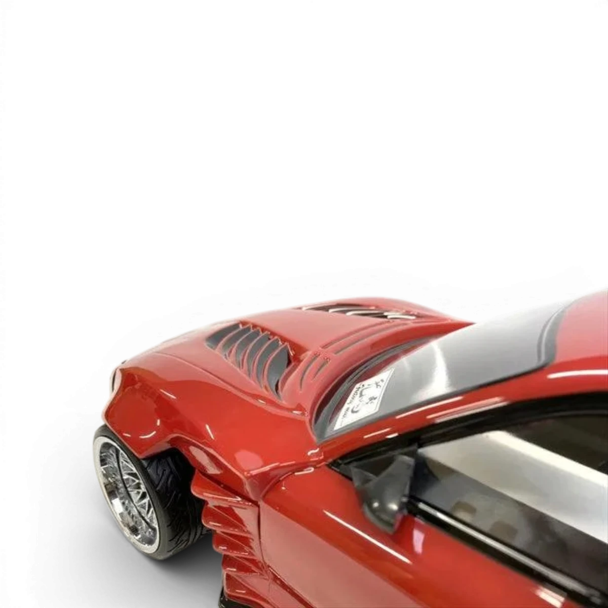 Carrosserie Mazda RX-7 FD3S BN Sports de Pandora RC, vue de face avec détails de la carrosserie pour modélisme RC.