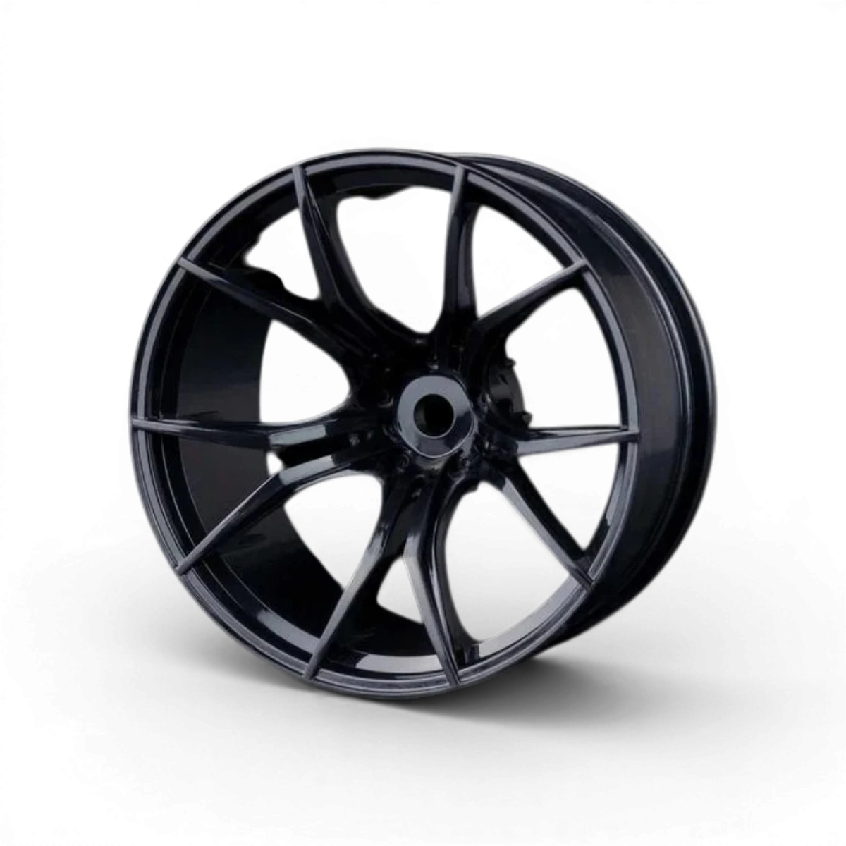 Quatre roues FX +8 noires de la marque Max Speed Technology, jantes de haute performance pour véhicules.