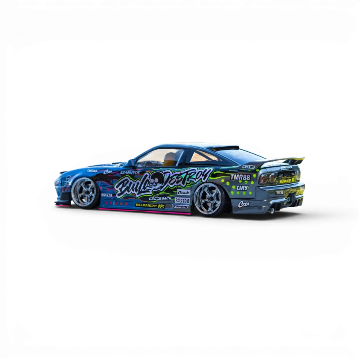 Modèle de carrosserie Nissan 180SX ORIGIN Labo pour voiture télécommandée Pandora RC, vue de face avec détails colorés