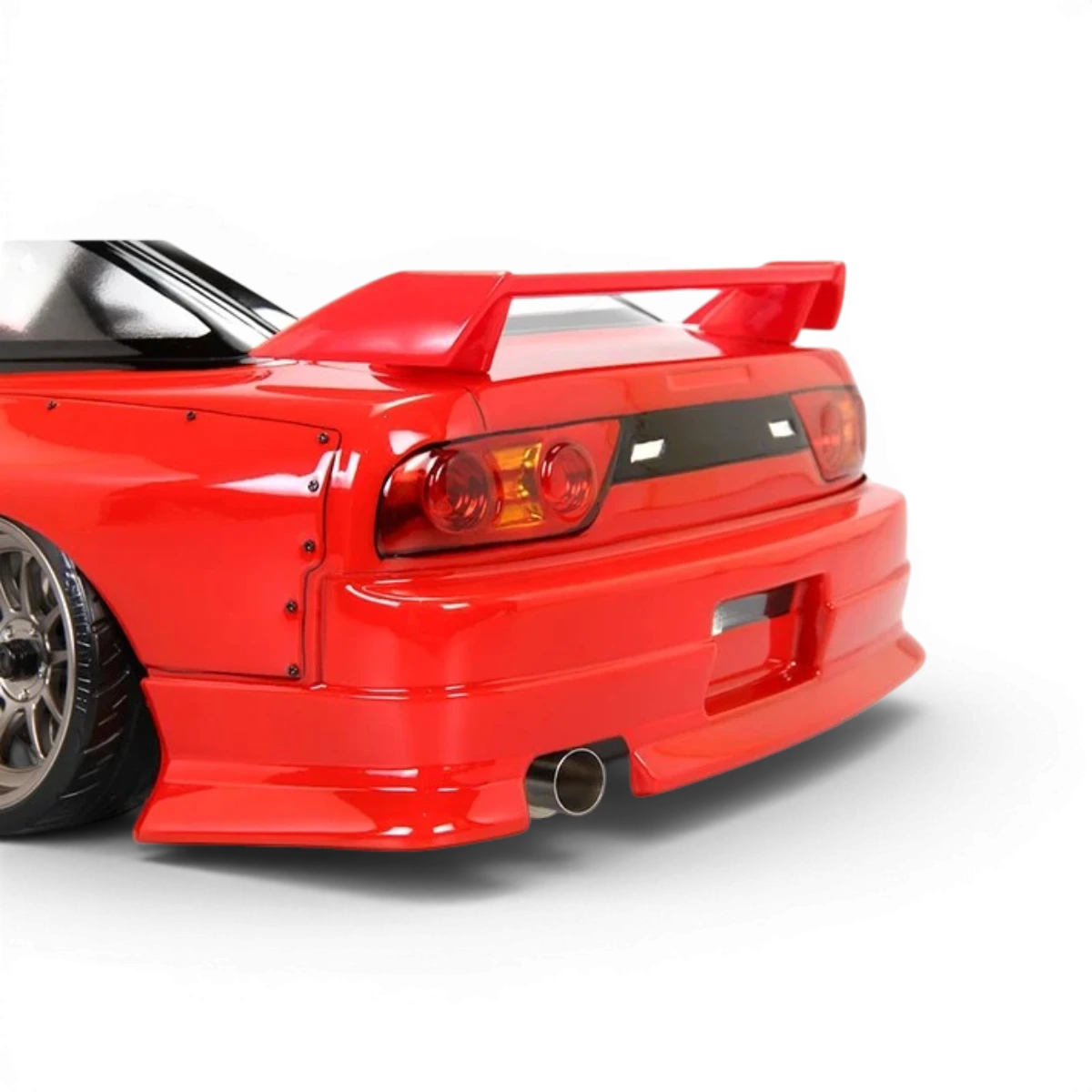 Carrosserie Nissan D-MAX 180SX Drift Spec de la marque SHIBATA, vue de côté avec détails de la carrosserie.