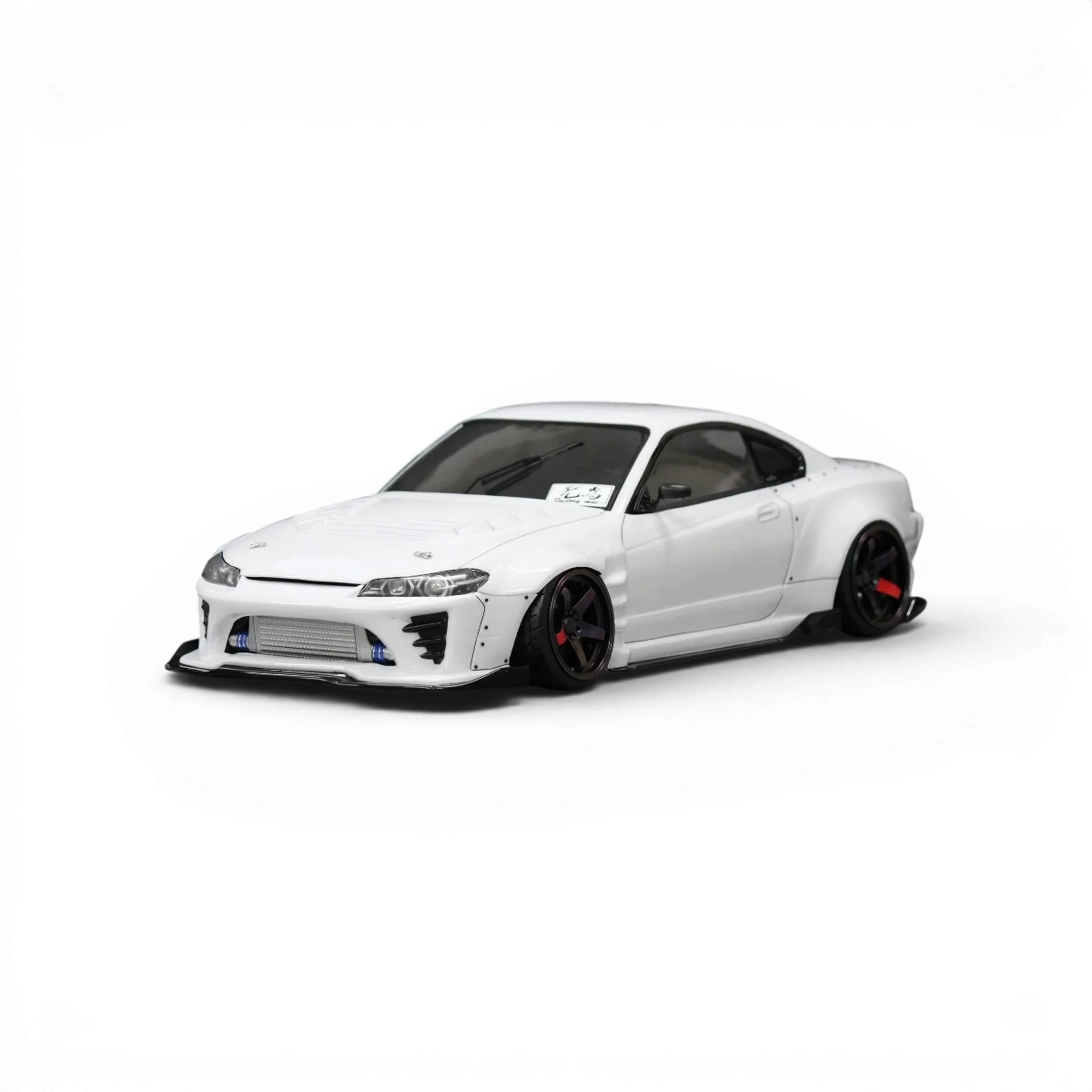 Carrosserie Nissan Silvia S15 BLS de Pandora RC avec détails BN-Sports, vue de face sur un fond blanc.