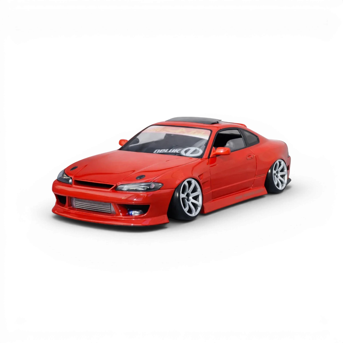 Carrosserie Nissan Silvia S15 D'like, vue de face montrant la forme aérodynamique et la finition de haute qualité.
