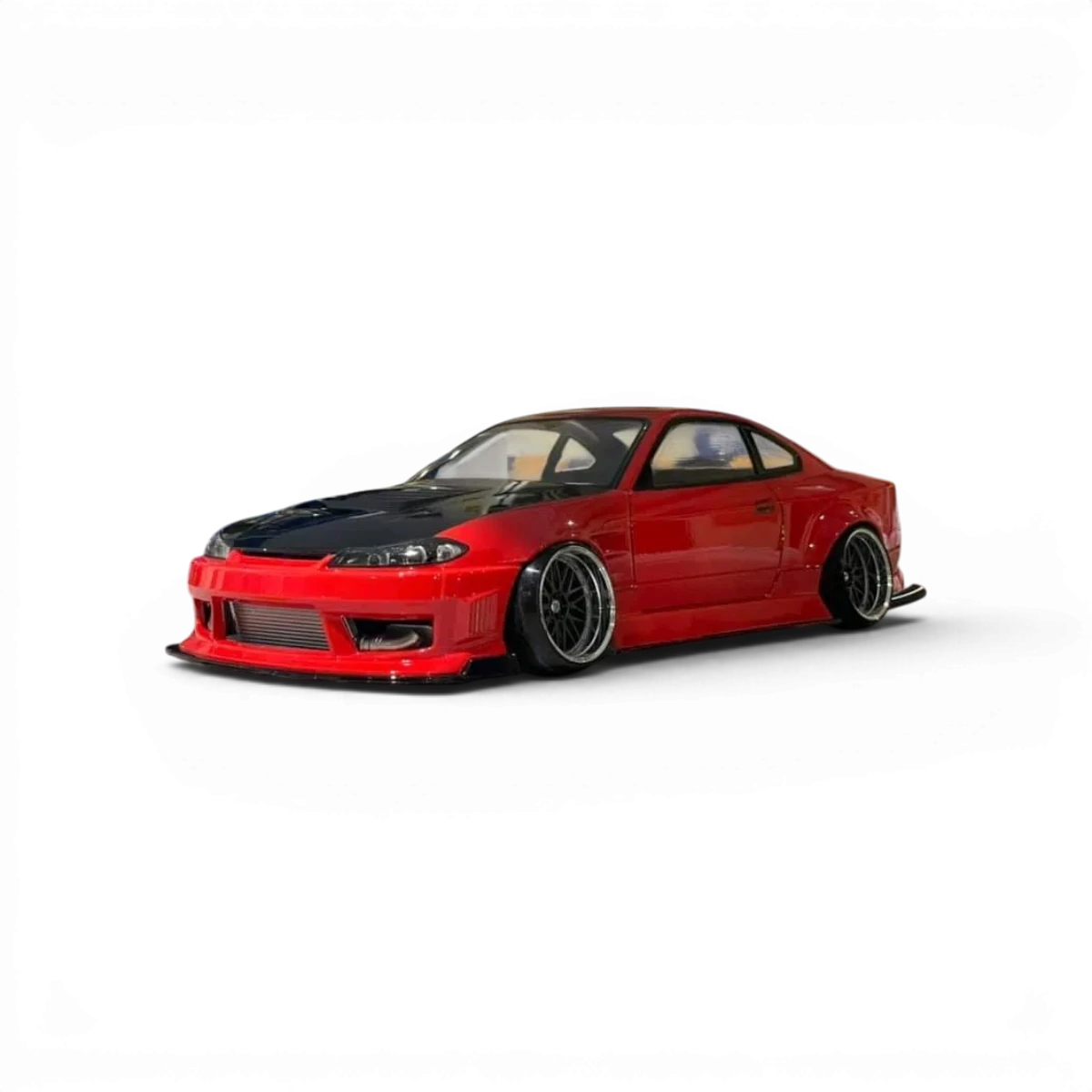 Carrosserie Nissan Silvia S15 Version Naoki 2020 de Addiction RC Design, finition détaillée et design réaliste.