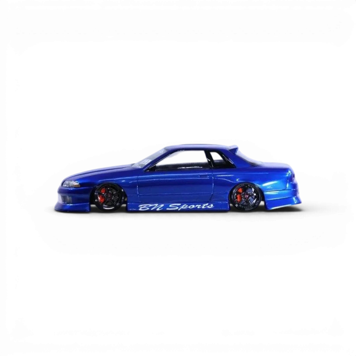Carrosserie Nissan Skyline R32 BN Sports de Pandora RC, détail de la carrosserie pour voiture RC, finition précise et design sportif.