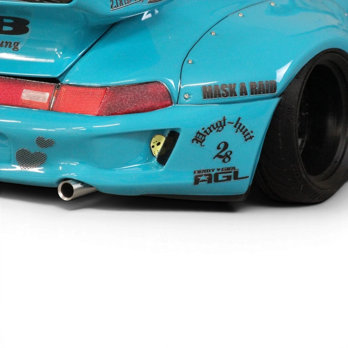 Voiture radiocommandée Porsche 911 RWB 993 RAUH-Welt BEGRIFF de Pandora RC, carrosserie détaillée et réaliste.