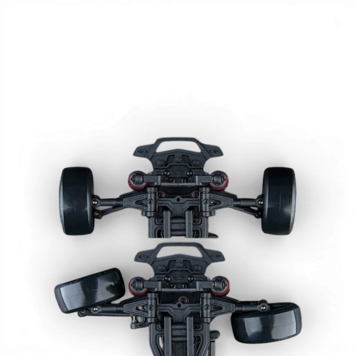 Voiture RC Drift Max Speed Technology RMX 4 RTR e92, brushless sensored, prête à rouler, vue de profil en mouvement.