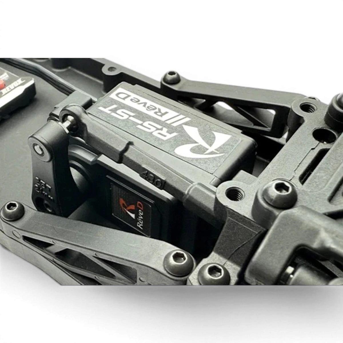 Servo programmable RS-ST de Team Reve D pour RWD, électronique spécialisé pour voitures drift, ajustable et précis.