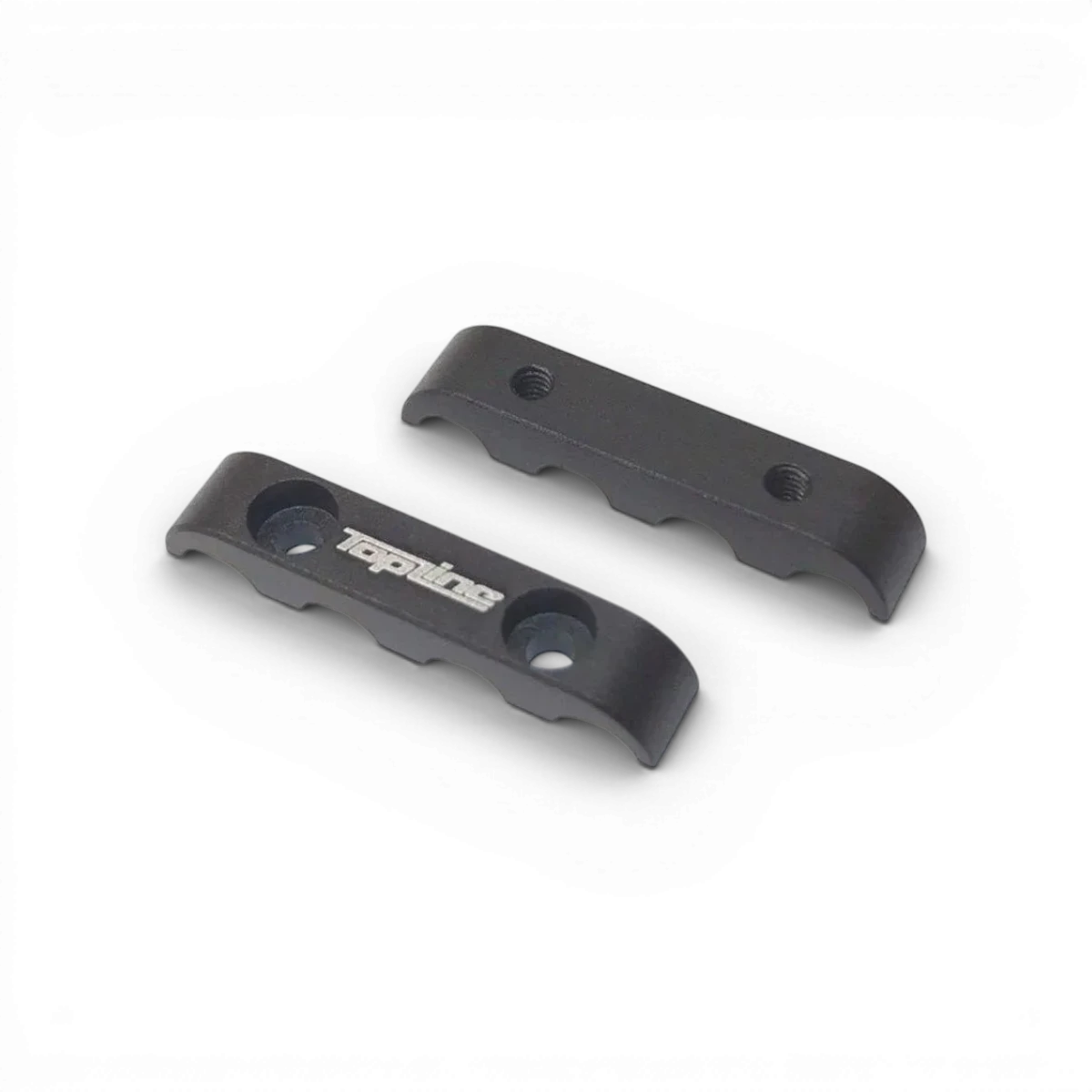 Serre-câble Topline 12-14 AMG en plastique noir, idéal pour organiser et fixer des câbles électriques.