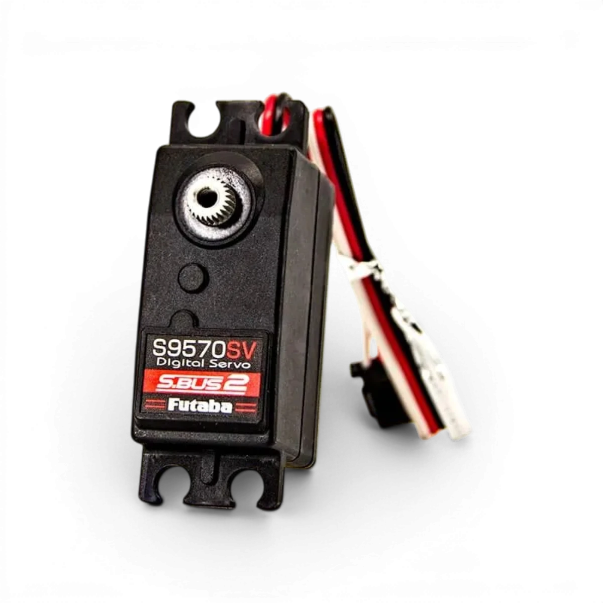 Servo Futaba S9570SV à profil bas avec S.Bus2, électronique pour modèles réduits, visible avec ses composants et connecteurs.