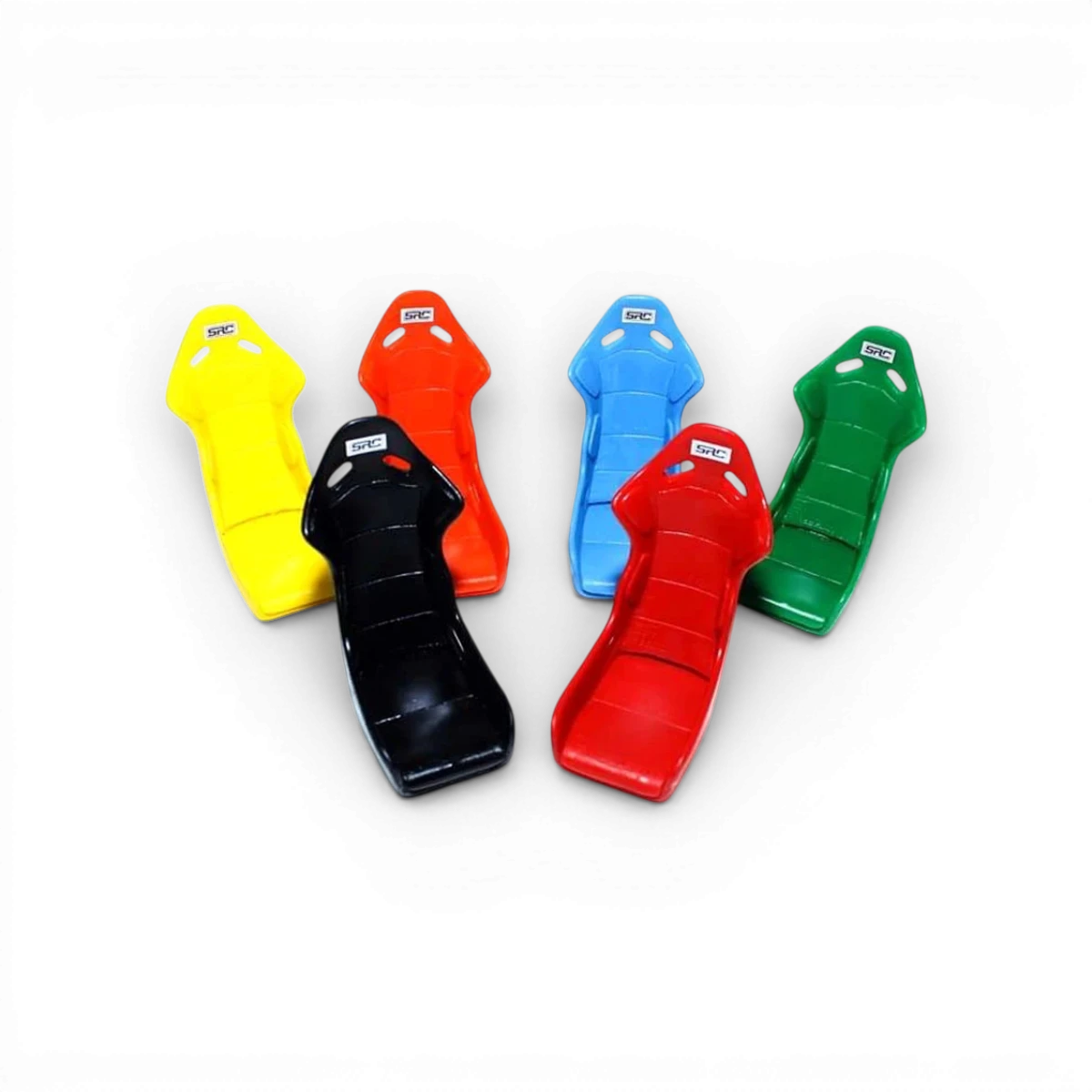 Siège baquet noir pour voiture de course, personnalisé par Src Sideways RC, en tissu robuste avec support latéral visible.