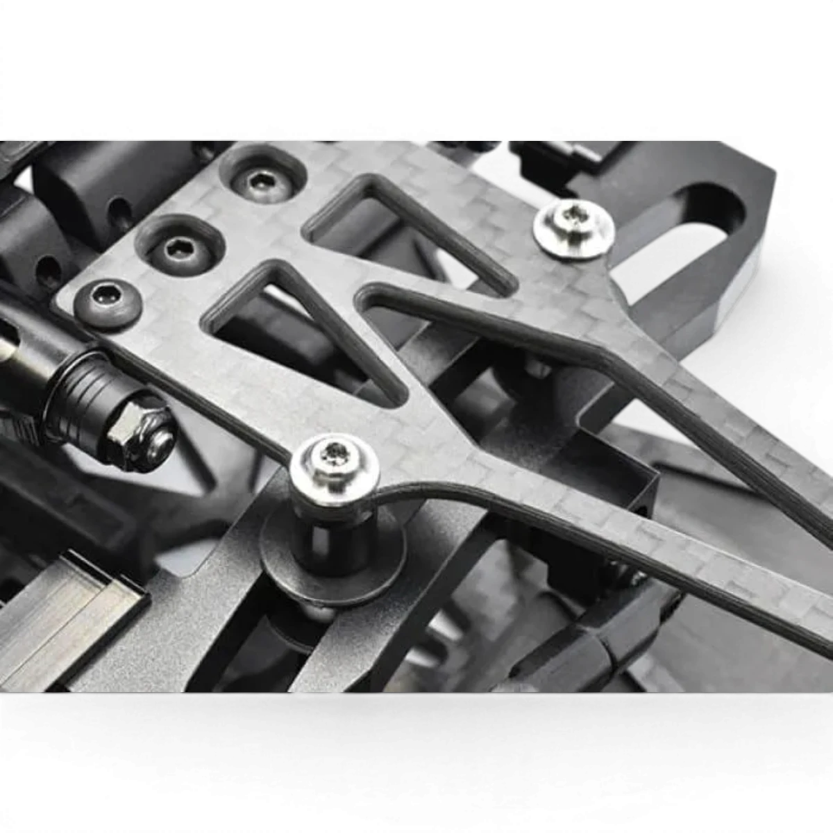 Vis titanes tête fraisée large 3x6 de Team Reve D, lot de 4 pièces détachées pour fixation robuste.