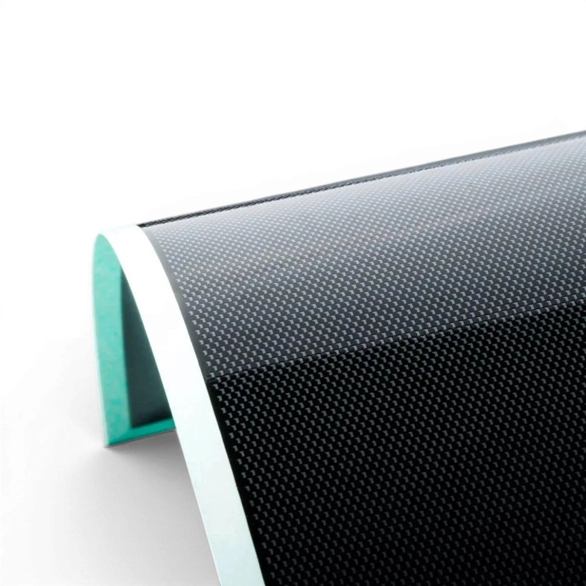 Autocollants en carbone de Max Speed Technology pour personnalisation, visibles en noir et gris avec finition texturée.