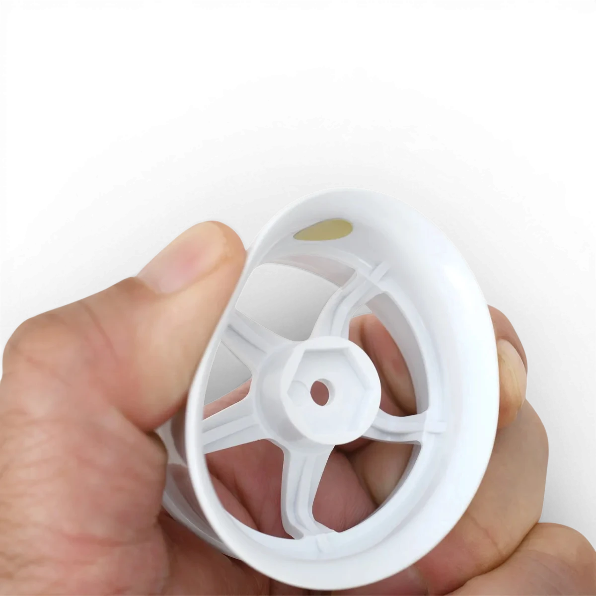 Jantes G-force Hayate N-Type Drift Offset+8 blanches, roues de drift pour voiture, vue en gros plan.