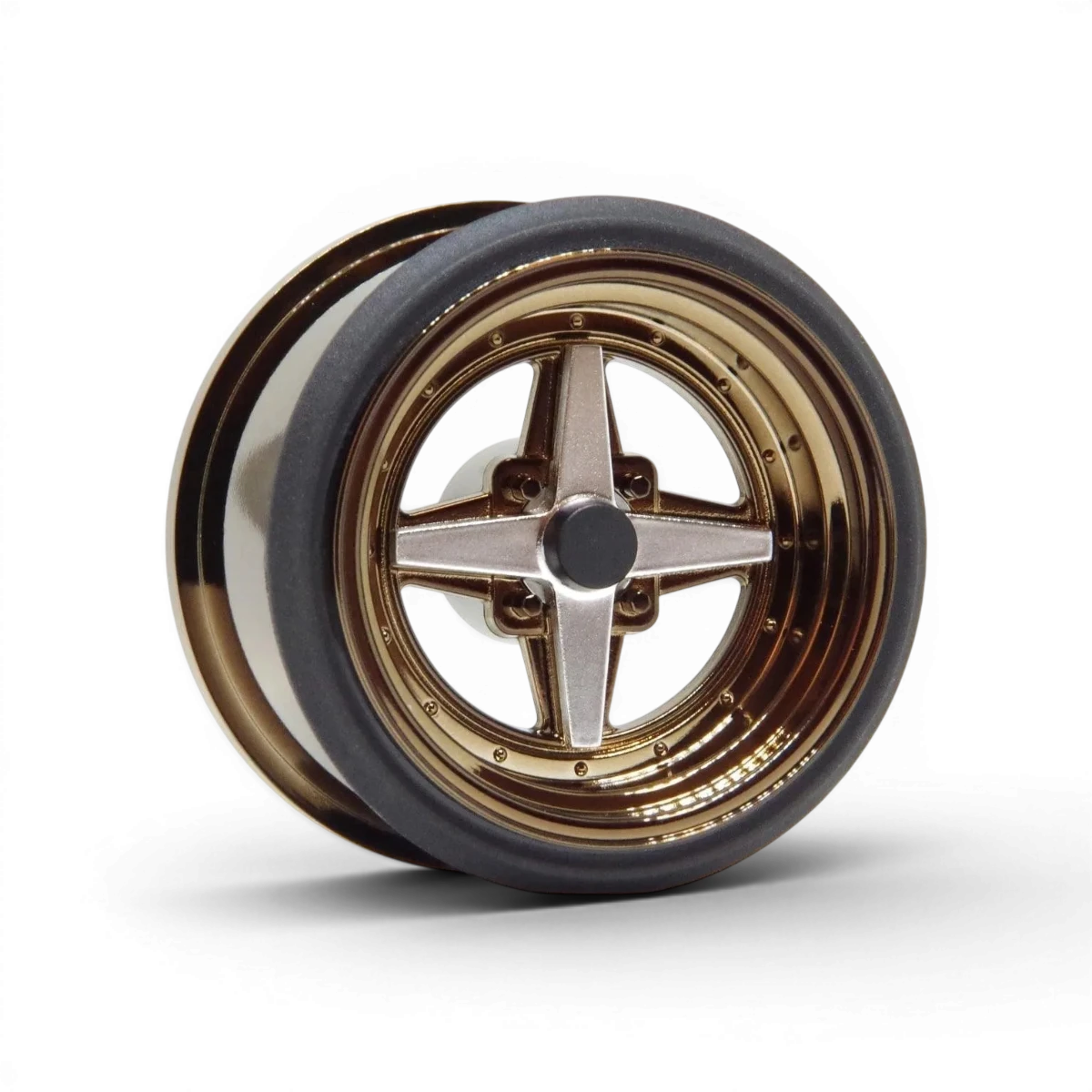 Roues V16D Work Equip 01 en bronze chrome avec décalage 9mm, pour équipements de travail, marque Scale Dynamics.