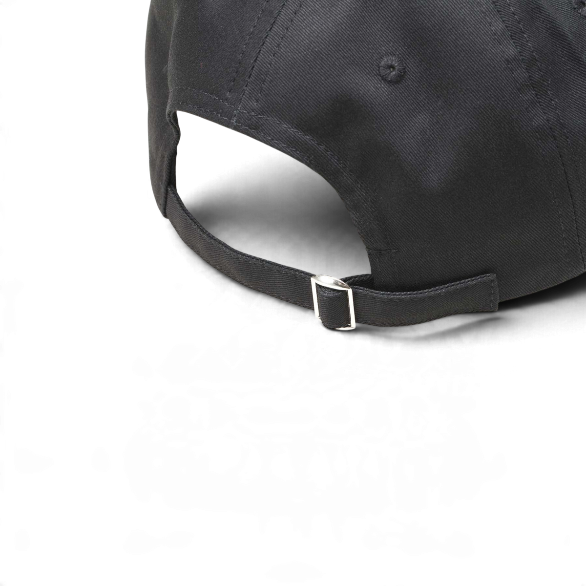 Casquette de course Yokomo Racing Factory, accessoire de marque Team Yokomo, vue de face avec logo visible.
